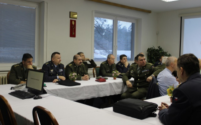 posluchaci_kurzu_generalniho_stabu_na_navsteve_crc.jpg