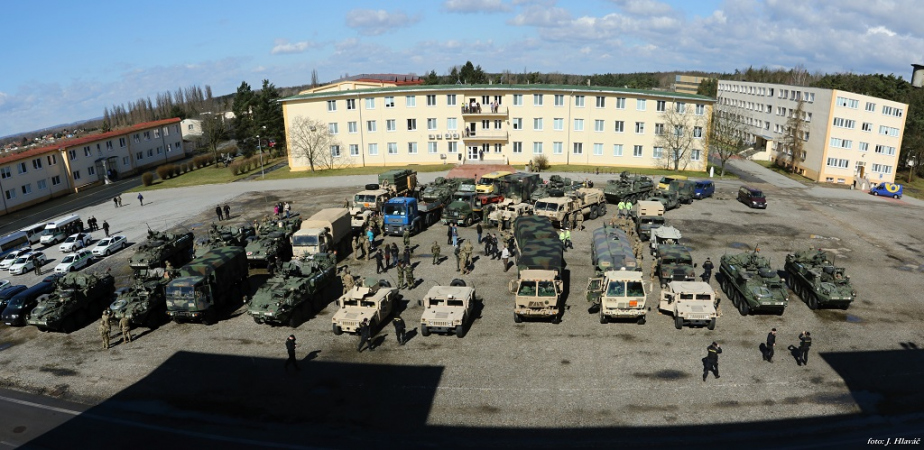 cq4a3420_panorama-_zmensene.jpg