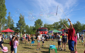 Bubble show