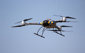 Novinkou letošního ročníku byla prezentace policejního dronu s názvem BRUS (bezpilotní rotorový univerzální systém)