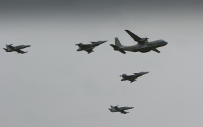 Technika základen taktického a dopravního letectva - letouny JAS 39 Gripen a L-159 ALCA a transportní letoun CASA C-295