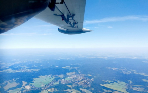 Letoun L-410 Turbolet kbelské základny představoval pro operátory radiolokační techniky vzdušný cíl, který museli  zachytit i v podmínkách rušení