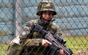 9_prislusnici_jednotky_az_meli_behem_cviceni_moznost_prevest_teorii_do_praxe.jpg